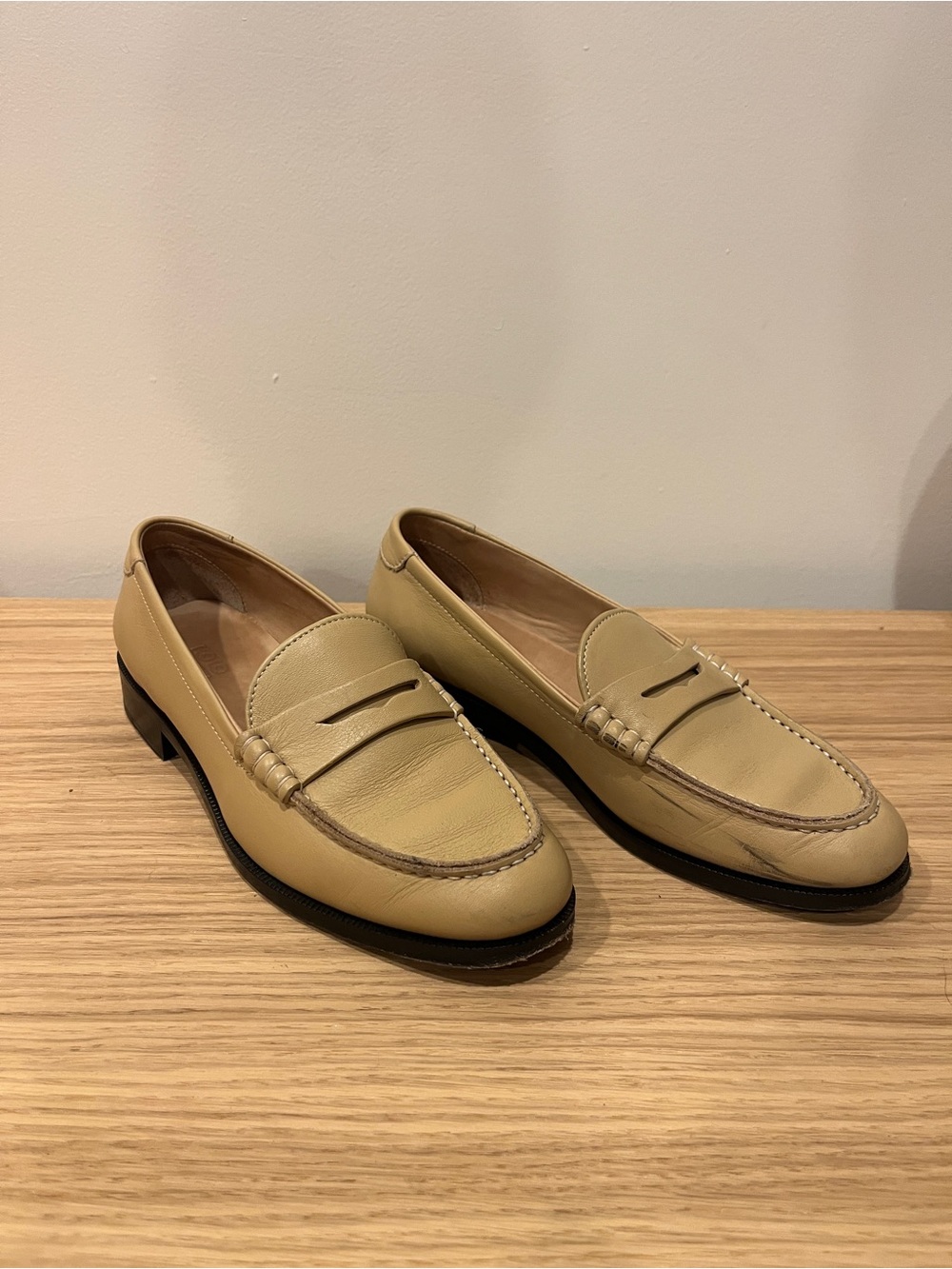 KOIO Women's Beige Penny Loafers